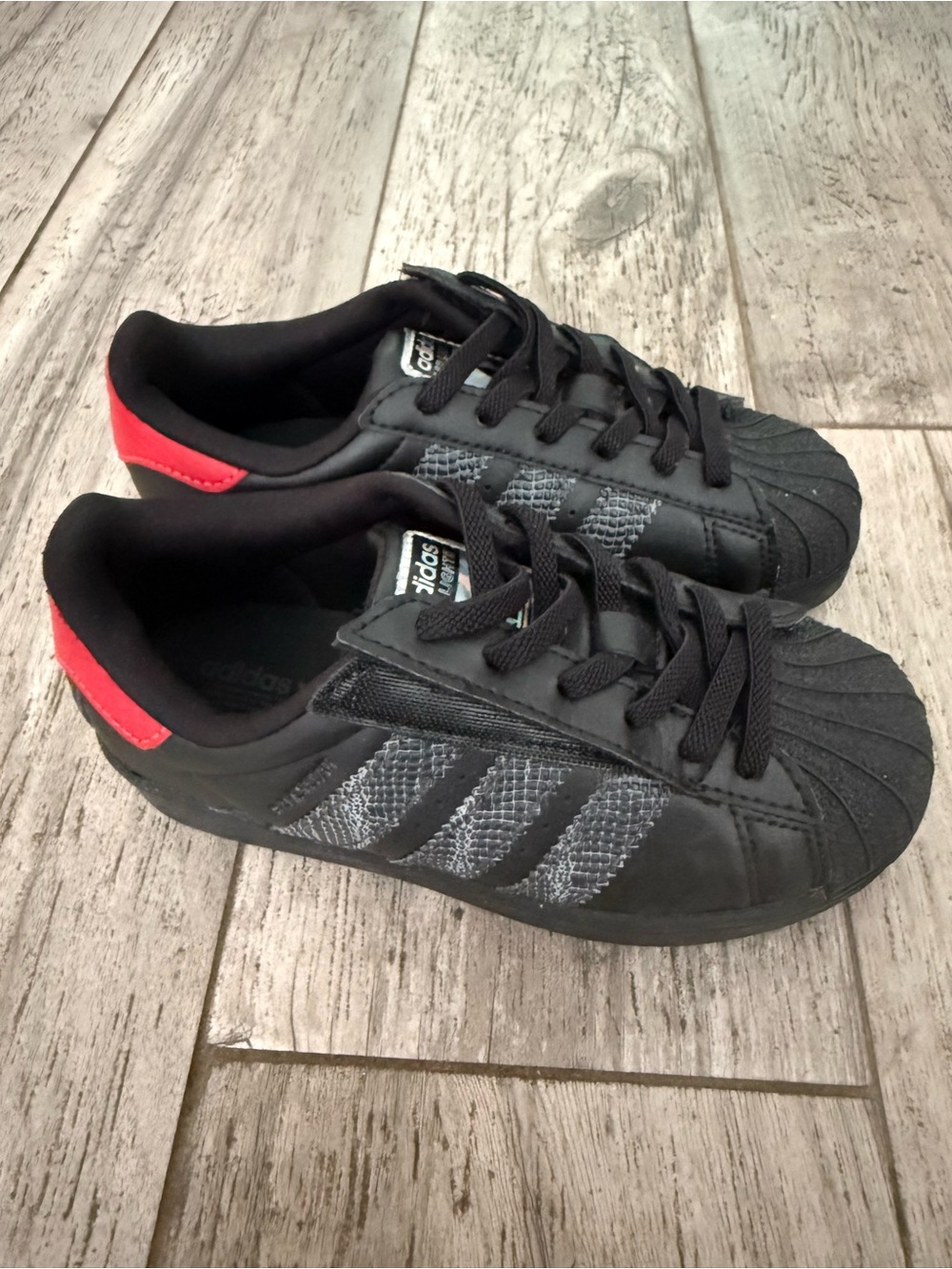 NEW adidas LED lights red light up Kid Black Sneakers with Red Heel Accent boys